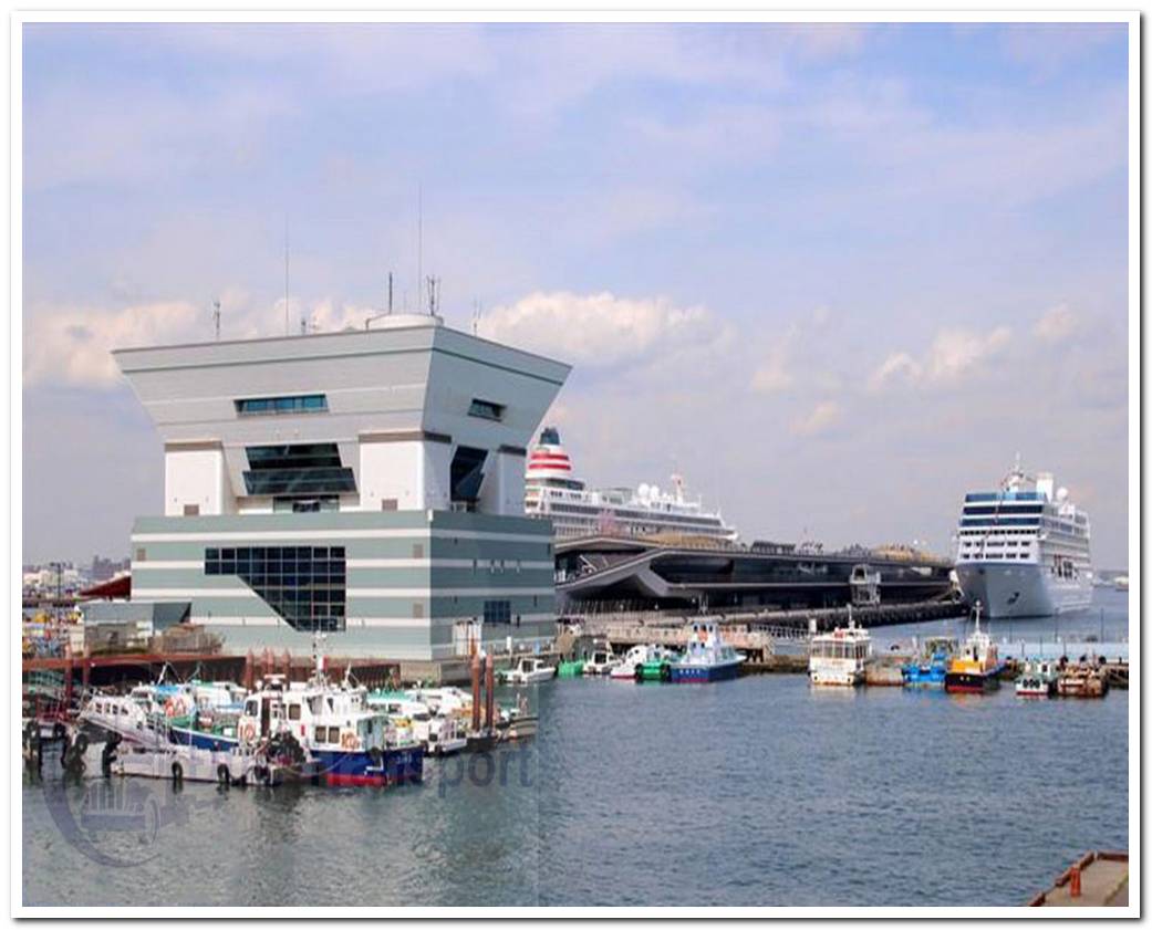 Cảng biển Yokohama - có lịch sử hoạt động lâu đời
